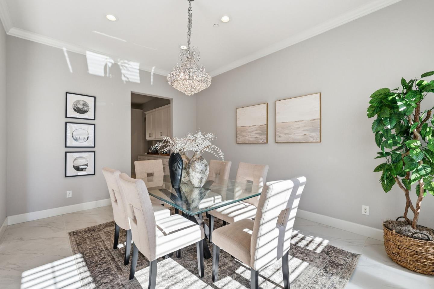 Detail Gallery Image 19 of 69 For 18664 White Moon Dr, Morgan Hill,  CA 95037 - 4 Beds | 3/1 Baths