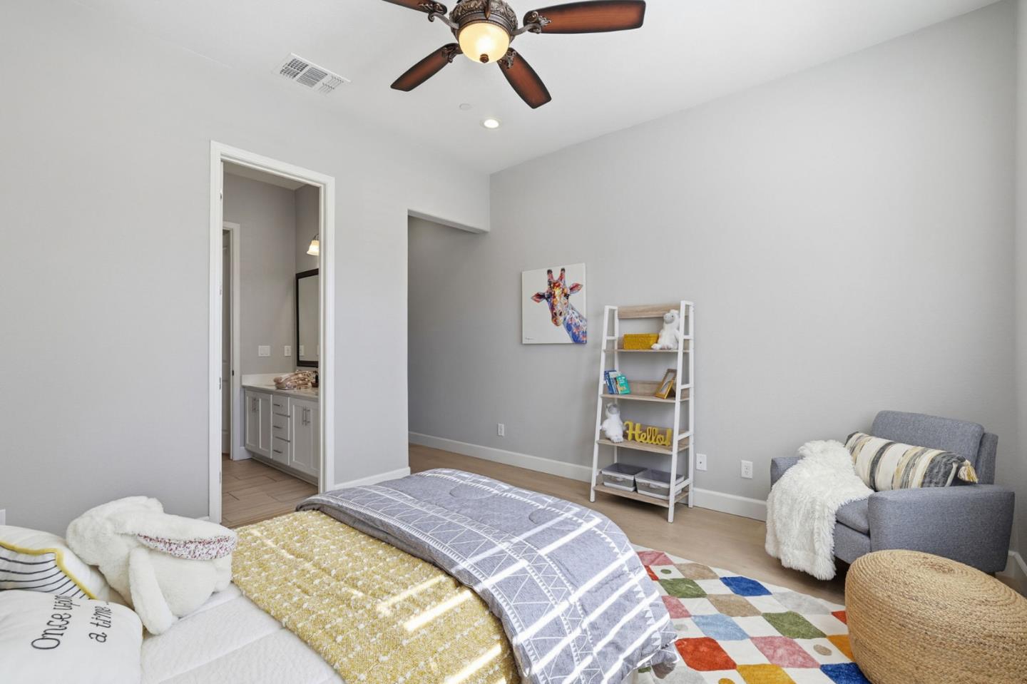 Detail Gallery Image 26 of 69 For 18664 White Moon Dr, Morgan Hill,  CA 95037 - 4 Beds | 3/1 Baths