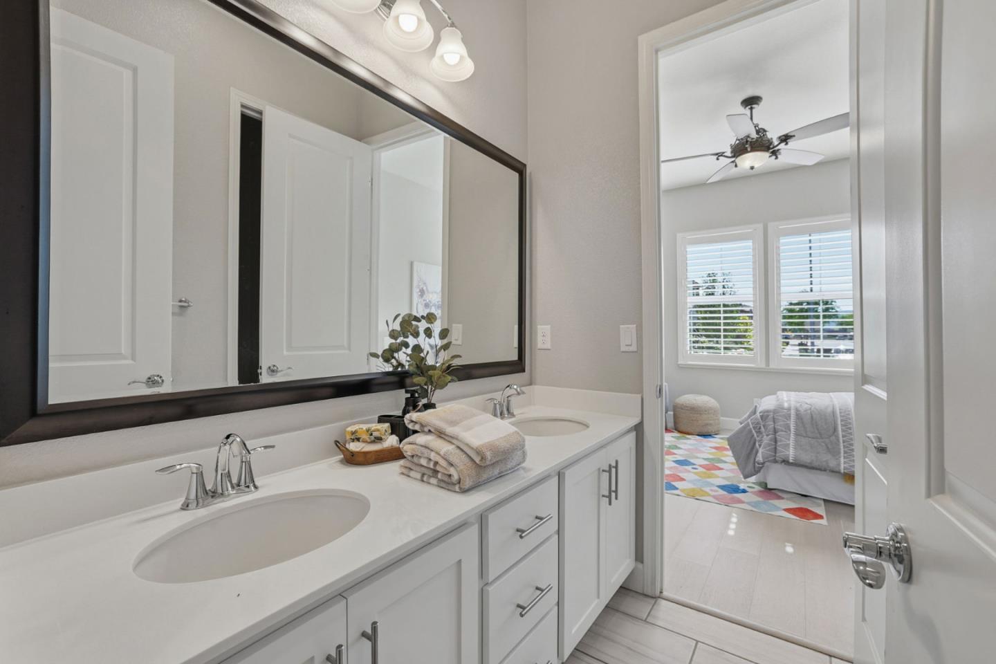 Detail Gallery Image 34 of 69 For 18664 White Moon Dr, Morgan Hill,  CA 95037 - 4 Beds | 3/1 Baths