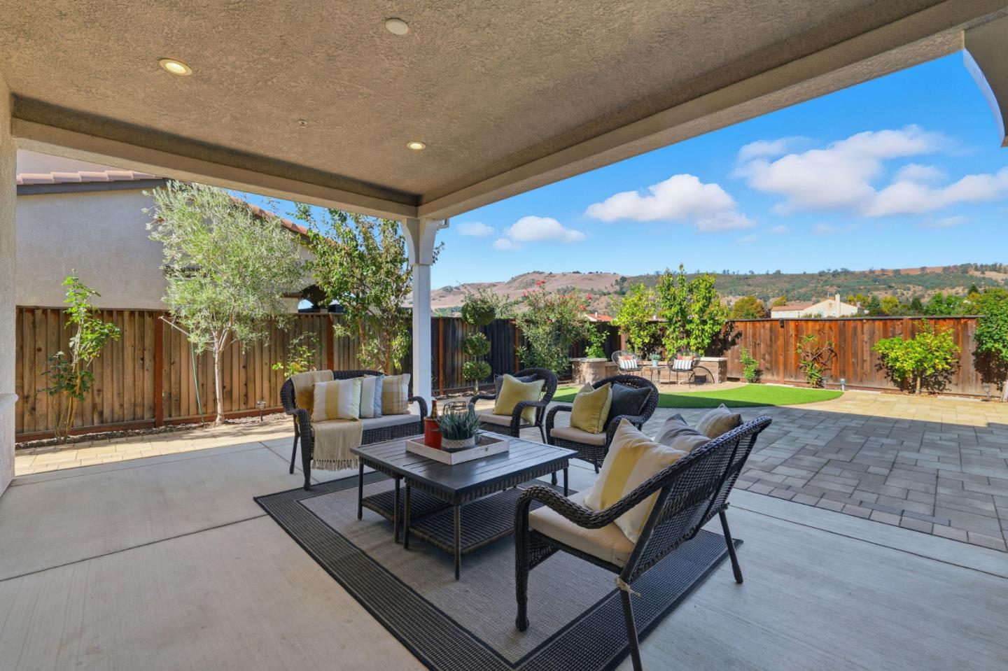 Detail Gallery Image 42 of 69 For 18664 White Moon Dr, Morgan Hill,  CA 95037 - 4 Beds | 3/1 Baths