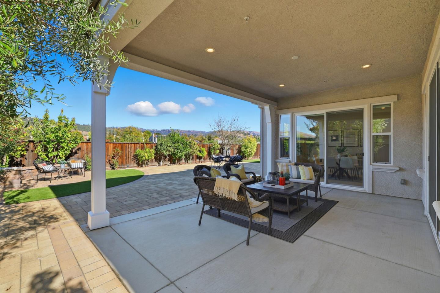 Detail Gallery Image 44 of 69 For 18664 White Moon Dr, Morgan Hill,  CA 95037 - 4 Beds | 3/1 Baths