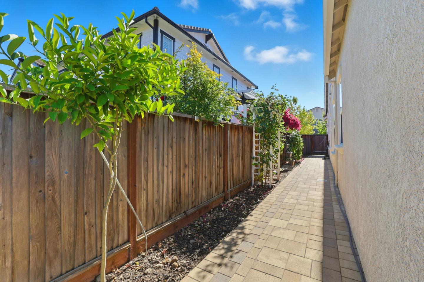 Detail Gallery Image 50 of 69 For 18664 White Moon Dr, Morgan Hill,  CA 95037 - 4 Beds | 3/1 Baths