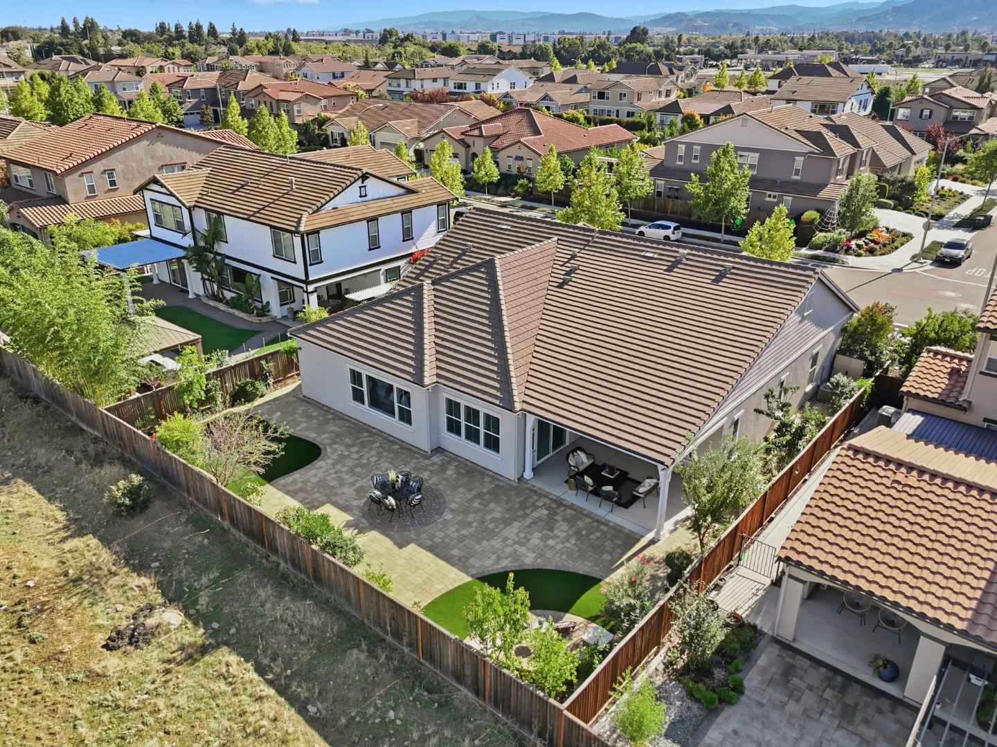 Detail Gallery Image 64 of 69 For 18664 White Moon Dr, Morgan Hill,  CA 95037 - 4 Beds | 3/1 Baths