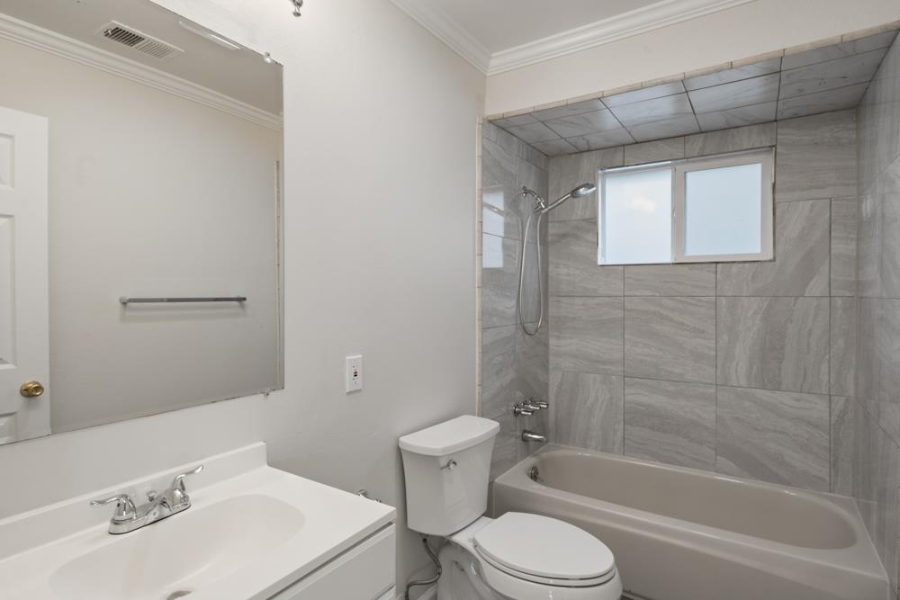 Detail Gallery Image 6 of 18 For 36347 Magellan Dr, Fremont,  CA 94536 - 5 Beds | 2 Baths