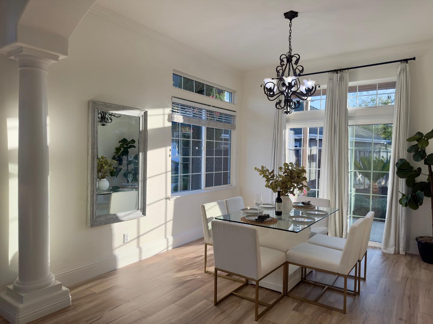 Detail Gallery Image 10 of 58 For 295 Berkshire Dr, Morgan Hill,  CA 95037 - 5 Beds | 3 Baths