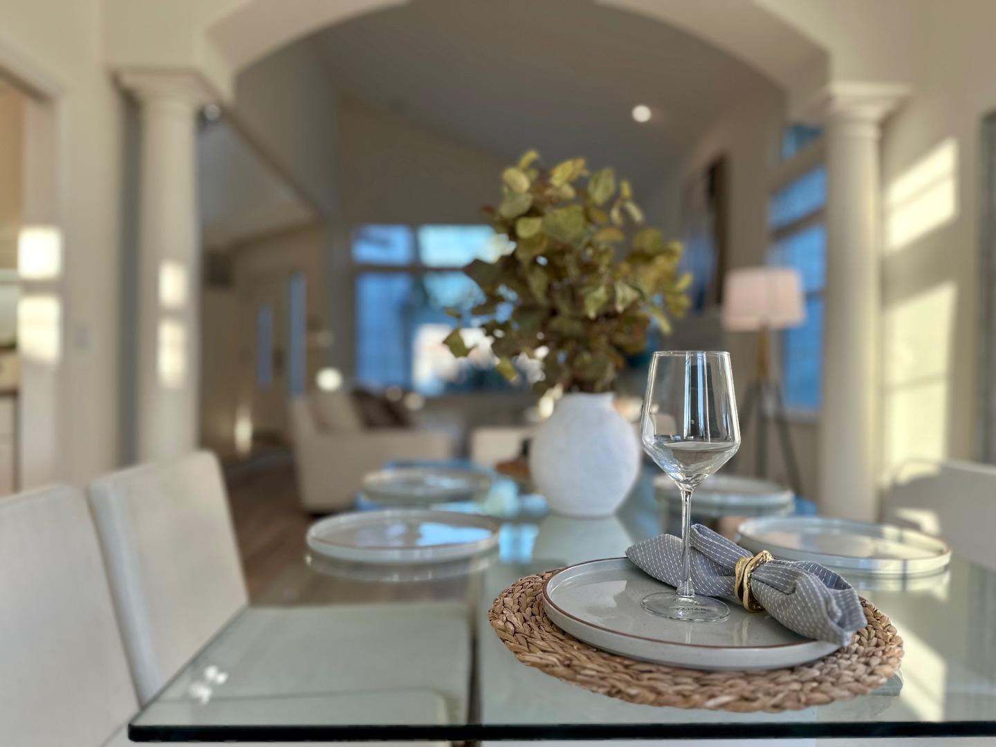 Detail Gallery Image 11 of 58 For 295 Berkshire Dr, Morgan Hill,  CA 95037 - 5 Beds | 3 Baths