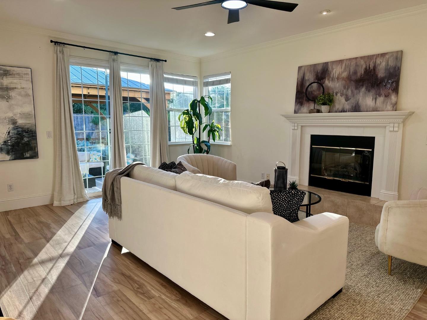 Detail Gallery Image 20 of 58 For 295 Berkshire Dr, Morgan Hill,  CA 95037 - 5 Beds | 3 Baths