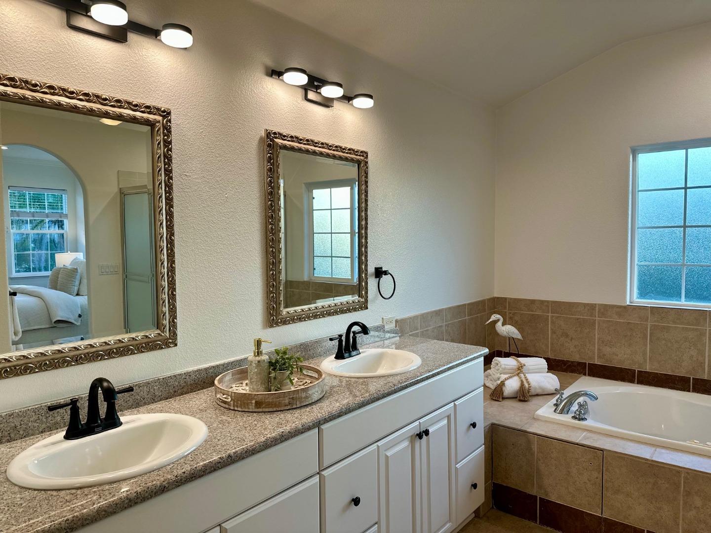 Detail Gallery Image 38 of 58 For 295 Berkshire Dr, Morgan Hill,  CA 95037 - 5 Beds | 3 Baths