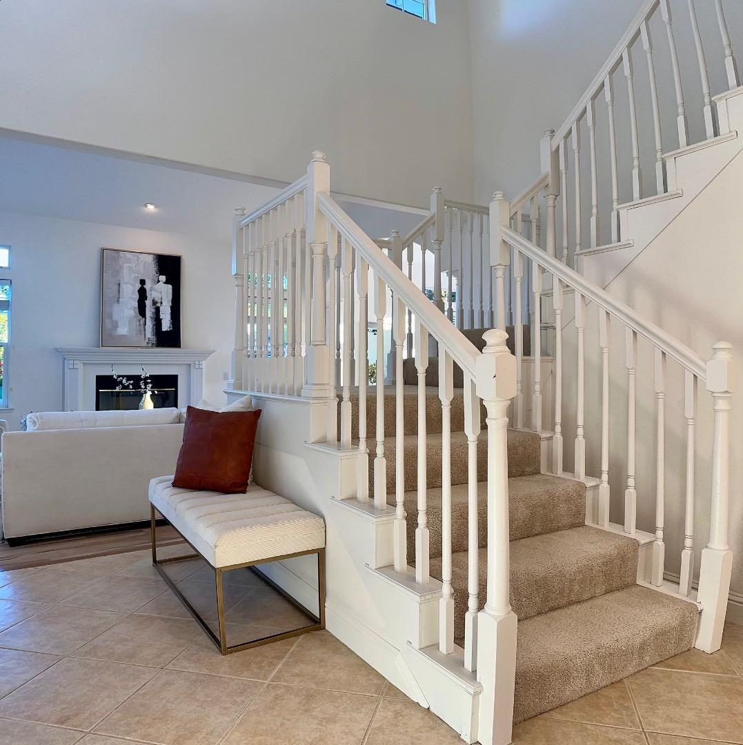 Detail Gallery Image 4 of 58 For 295 Berkshire Dr, Morgan Hill,  CA 95037 - 5 Beds | 3 Baths