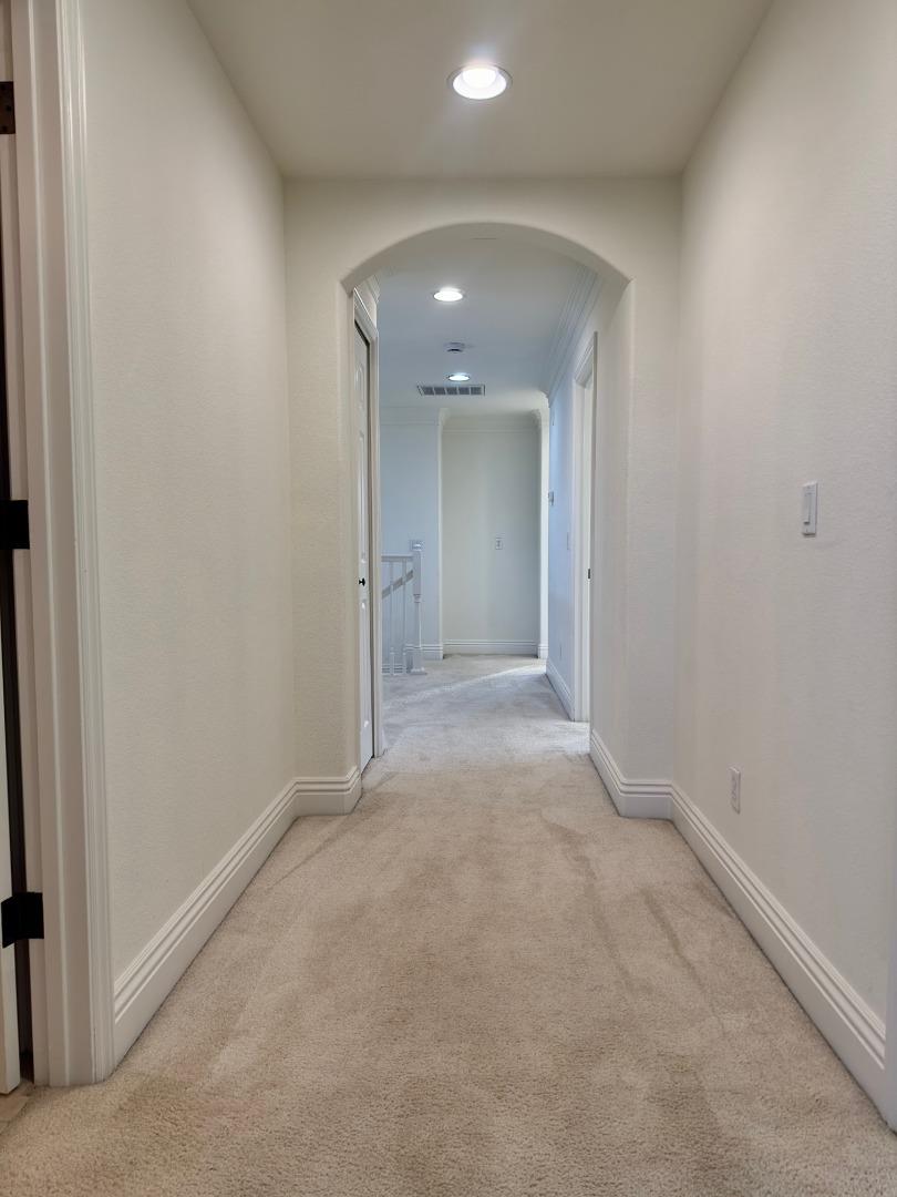 Detail Gallery Image 44 of 58 For 295 Berkshire Dr, Morgan Hill,  CA 95037 - 5 Beds | 3 Baths