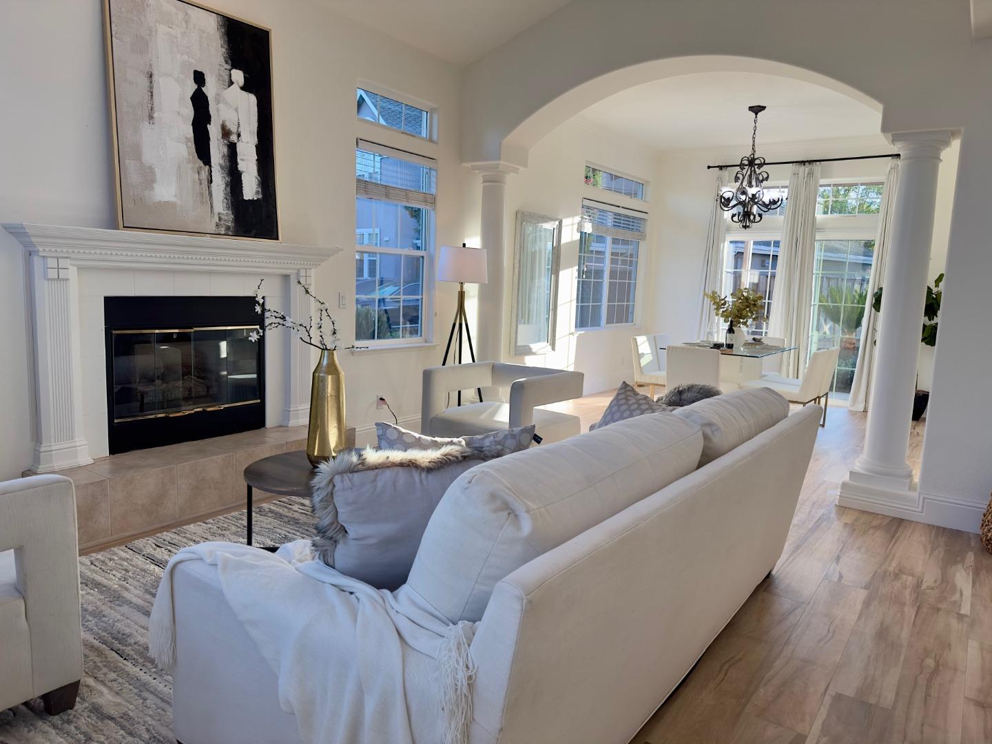 Detail Gallery Image 6 of 58 For 295 Berkshire Dr, Morgan Hill,  CA 95037 - 5 Beds | 3 Baths