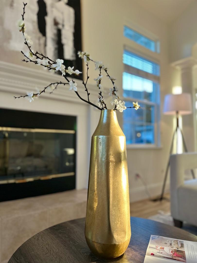 Detail Gallery Image 8 of 58 For 295 Berkshire Dr, Morgan Hill,  CA 95037 - 5 Beds | 3 Baths