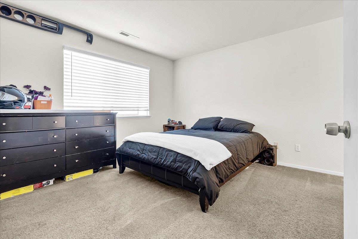 Detail Gallery Image 17 of 35 For 715 Skinner St, Soledad,  CA 93960 - 4 Beds | 2 Baths