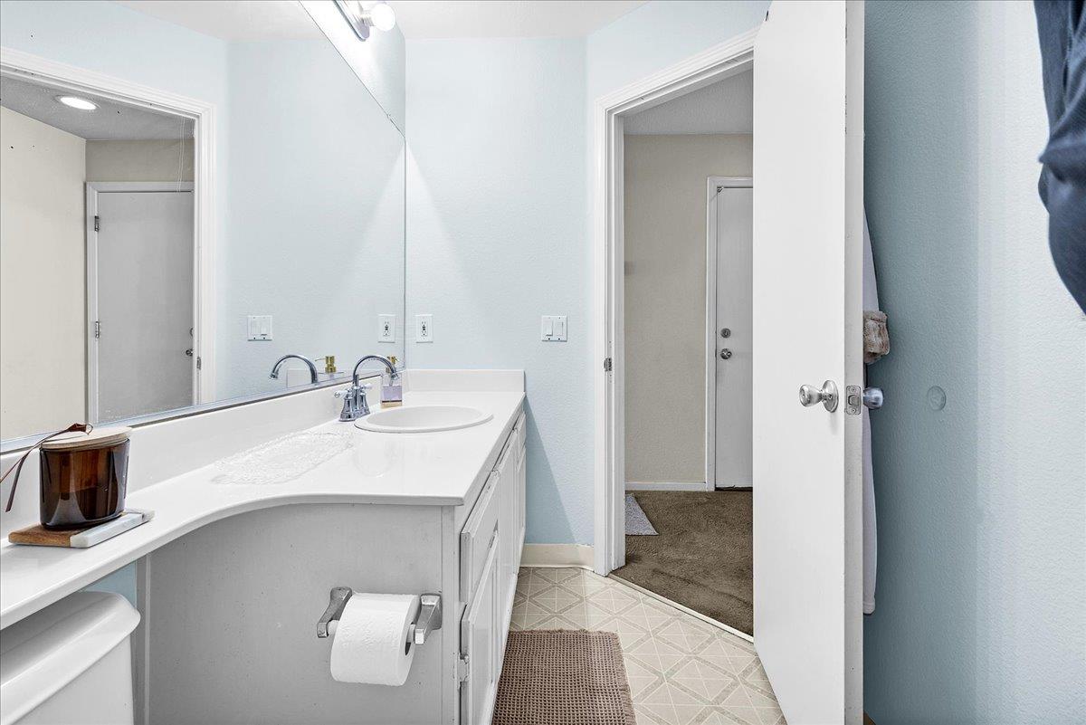 Detail Gallery Image 28 of 35 For 715 Skinner St, Soledad,  CA 93960 - 4 Beds | 2 Baths