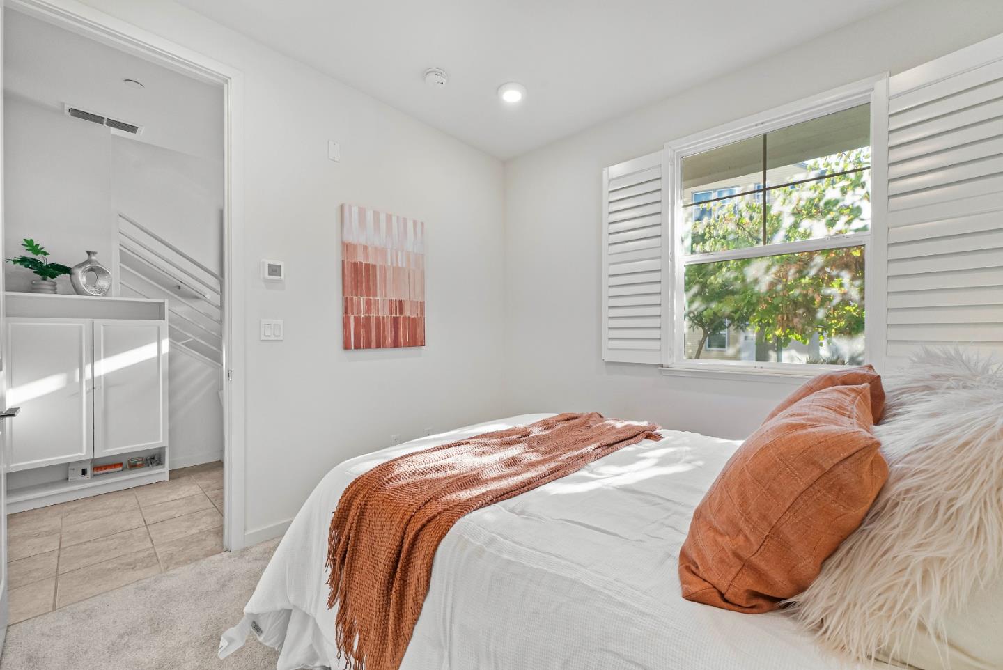 Detail Gallery Image 20 of 43 For 810 Cotati Ter #5,  Sunnyvale,  CA 94085 - 3 Beds | 3/1 Baths