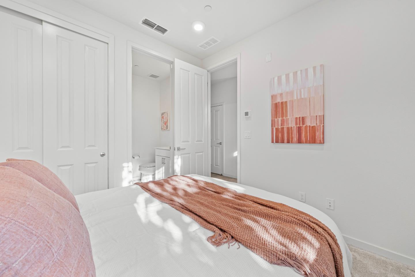 Detail Gallery Image 21 of 43 For 810 Cotati Ter #5,  Sunnyvale,  CA 94085 - 3 Beds | 3/1 Baths