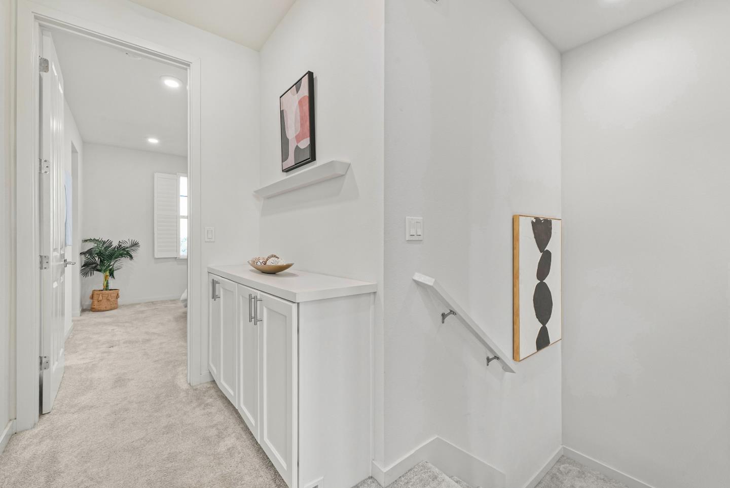 Detail Gallery Image 22 of 43 For 810 Cotati Ter #5,  Sunnyvale,  CA 94085 - 3 Beds | 3/1 Baths