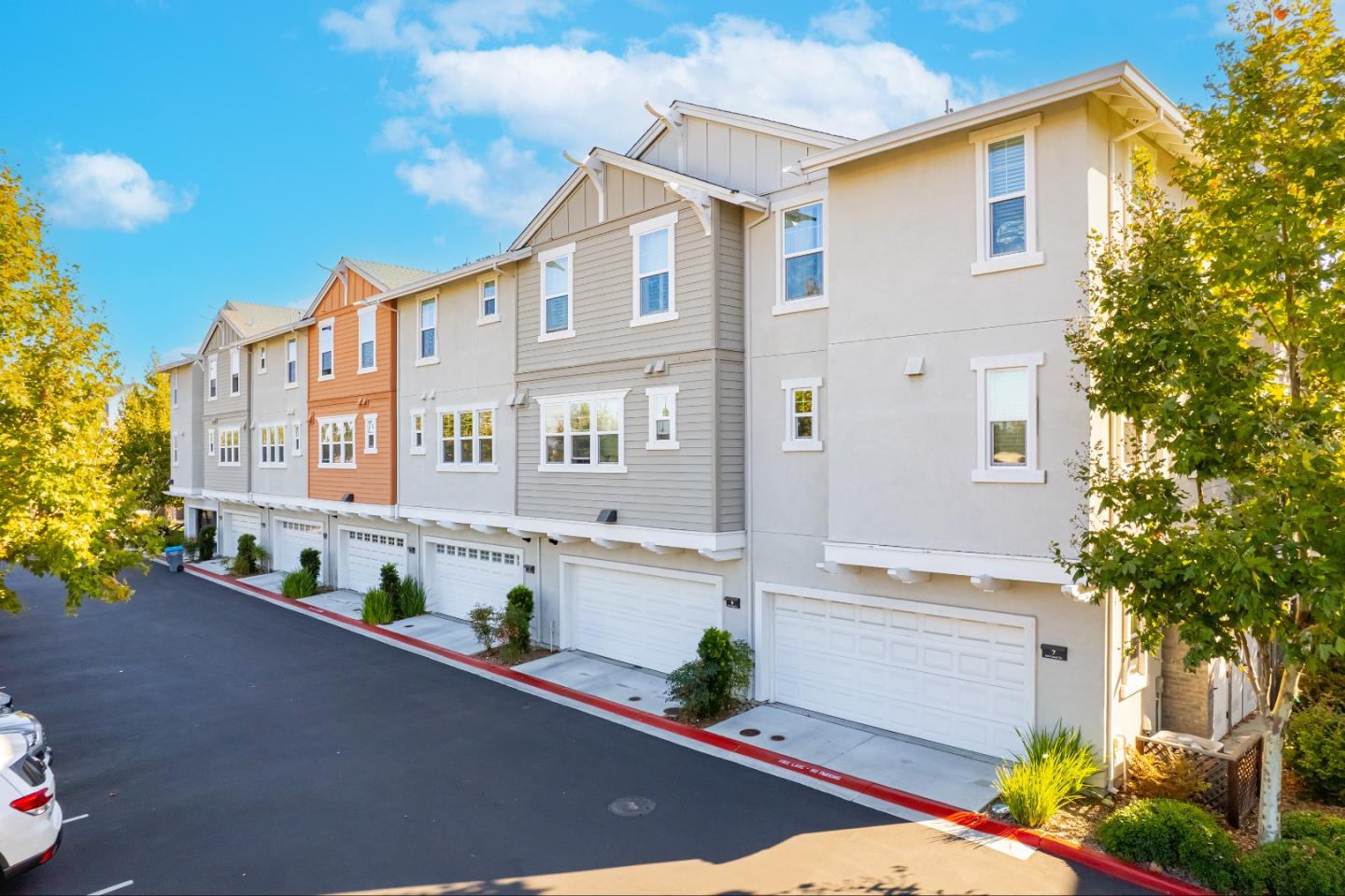 Detail Gallery Image 37 of 43 For 810 Cotati Ter #5,  Sunnyvale,  CA 94085 - 3 Beds | 3/1 Baths