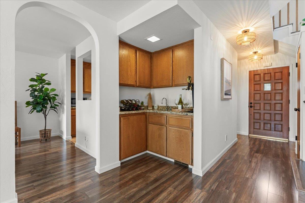 Detail Gallery Image 8 of 36 For 182 Hyannis Ct, Aptos,  CA 95003 - 3 Beds | 2/1 Baths