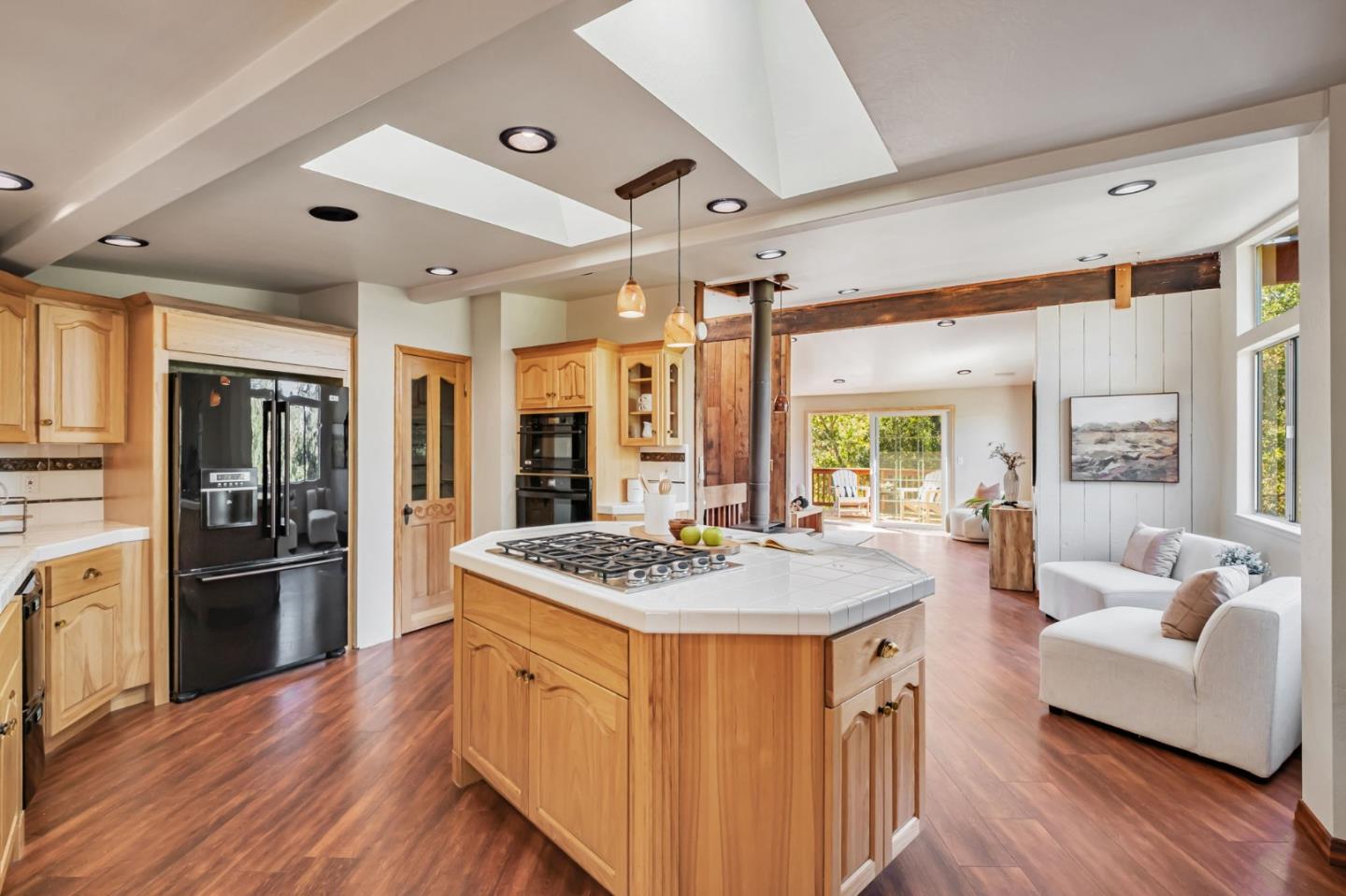 Detail Gallery Image 9 of 26 For 655 Marion Ave, Ben Lomond,  CA 95005 - 3 Beds | 2 Baths