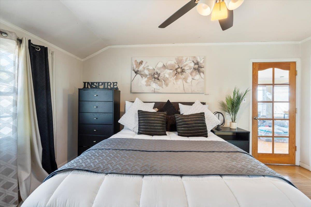 Detail Gallery Image 27 of 59 For 9401 Castlewood St, Oakland,  CA 94605 - 3 Beds | 1/1 Baths