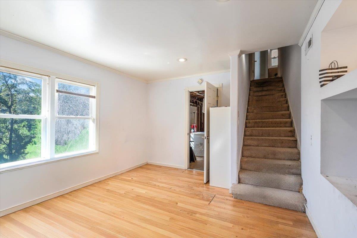 Detail Gallery Image 39 of 59 For 9401 Castlewood St, Oakland,  CA 94605 - 3 Beds | 1/1 Baths