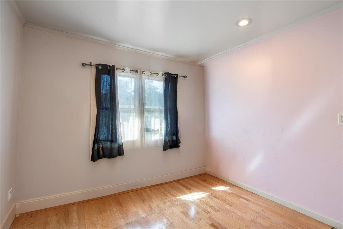 Detail Gallery Image 41 of 59 For 9401 Castlewood St, Oakland,  CA 94605 - 3 Beds | 1/1 Baths