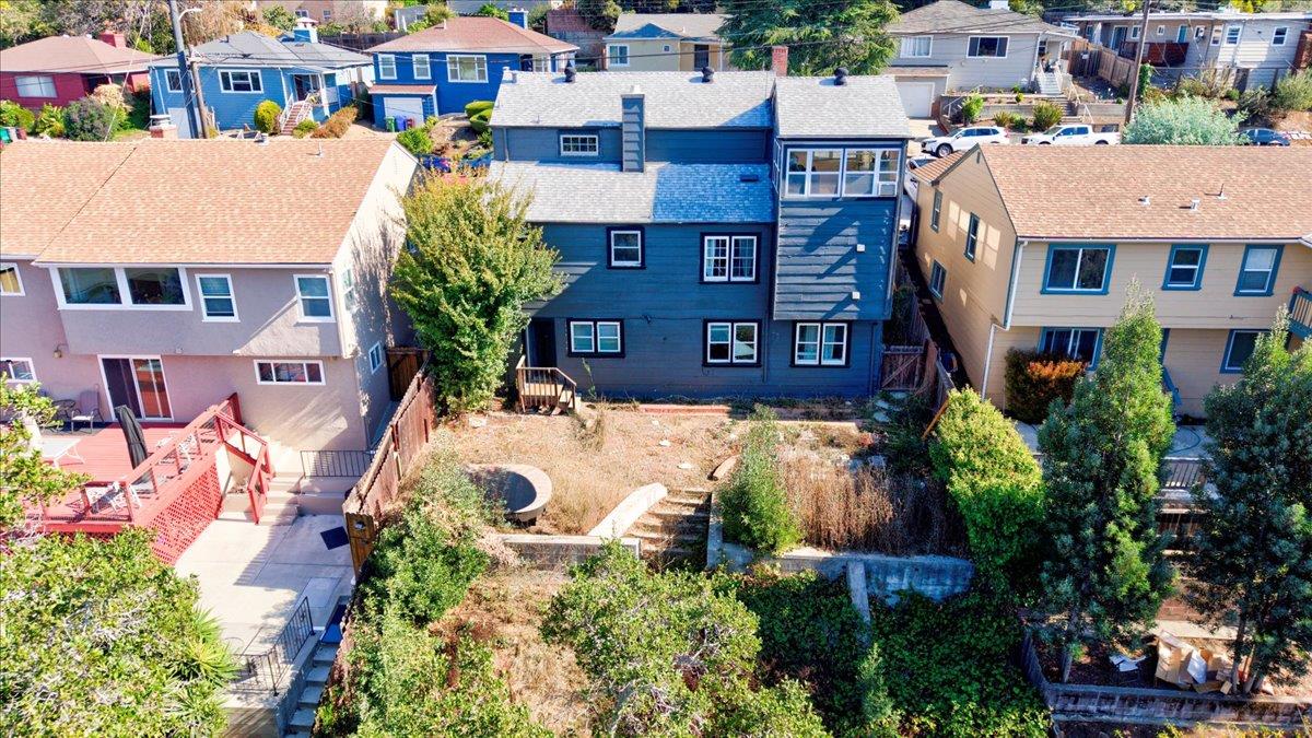 Detail Gallery Image 47 of 59 For 9401 Castlewood St, Oakland,  CA 94605 - 3 Beds | 1/1 Baths