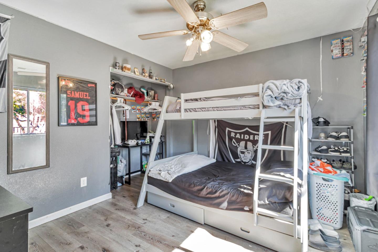 Detail Gallery Image 7 of 15 For 76 Sunset Ct, San Jose,  CA 95116 - 3 Beds | 1/1 Baths