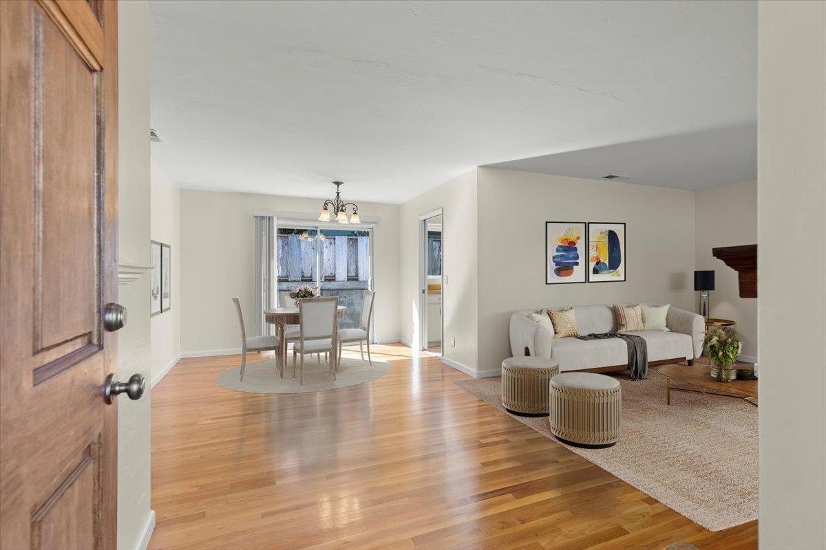 Detail Gallery Image 5 of 31 For 41 Ralston Dr, Monterey,  CA 93940 - 4 Beds | 2 Baths