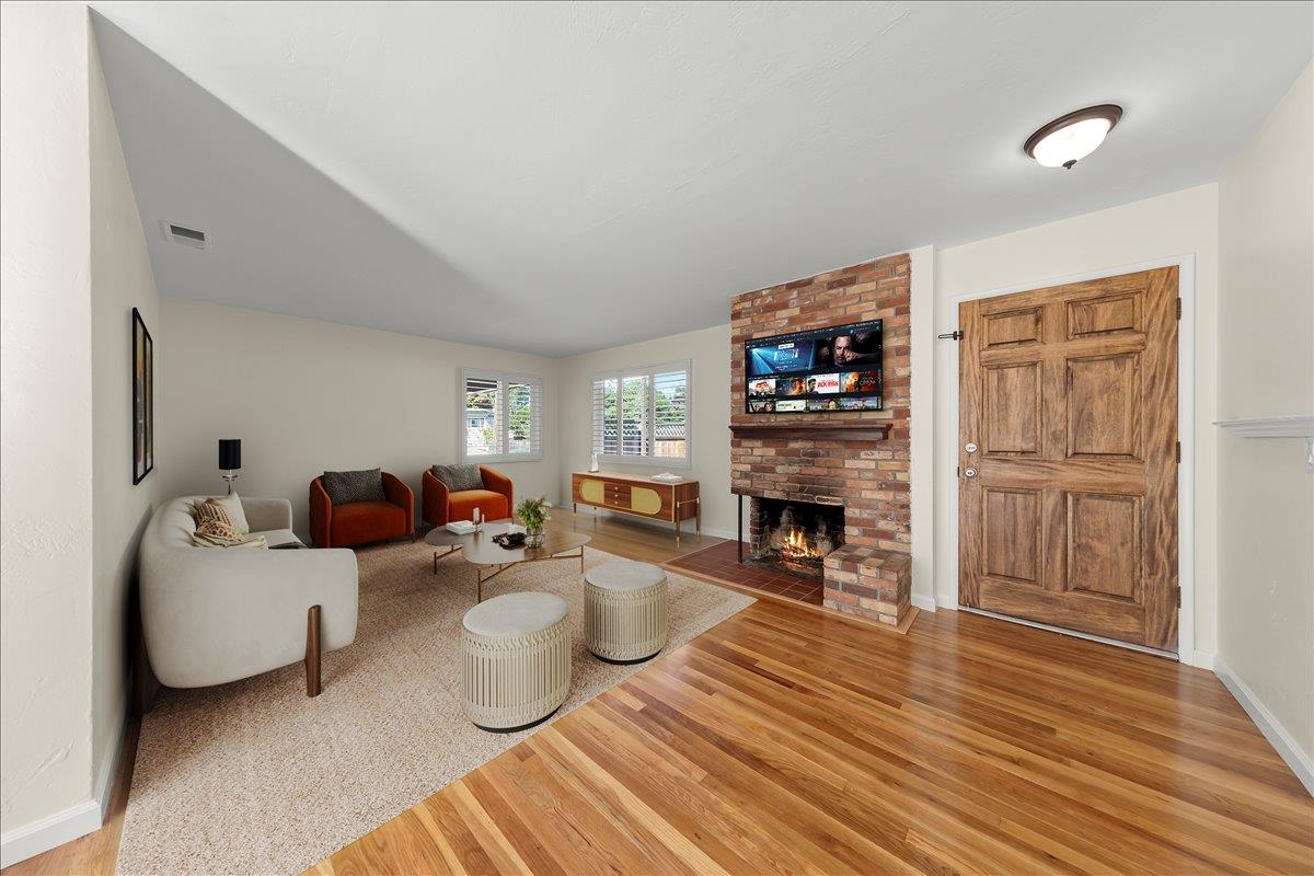 Detail Gallery Image 8 of 31 For 41 Ralston Dr, Monterey,  CA 93940 - 4 Beds | 2 Baths