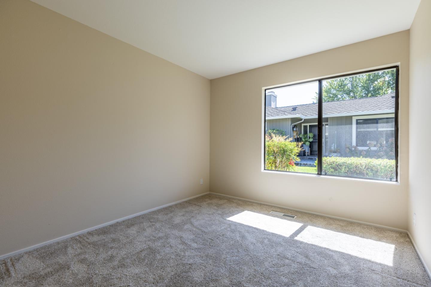 Detail Gallery Image 22 of 36 For 2128 Presidio Ct, Danville,  CA 94526 - 3 Beds | 2 Baths