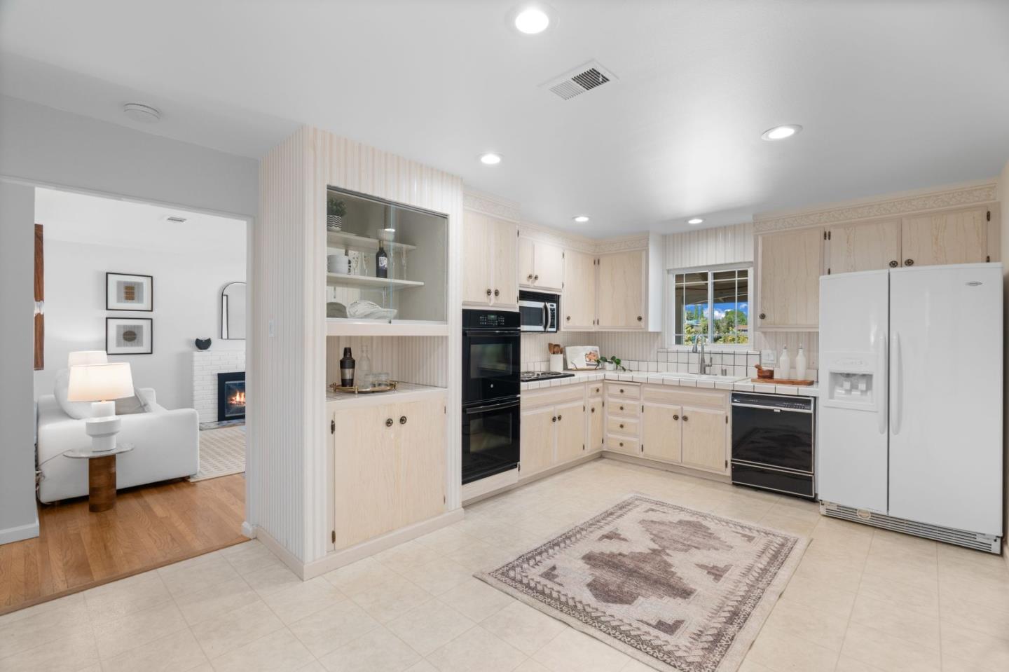 Detail Gallery Image 16 of 38 For 1448 Luning Dr, San Jose,  CA 95118 - 3 Beds | 2 Baths