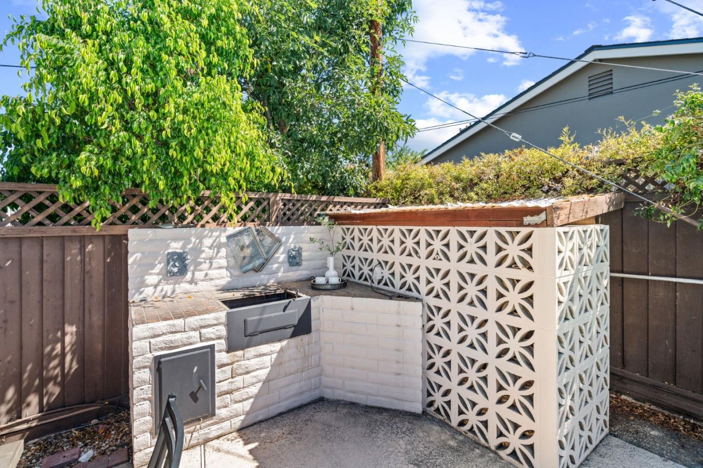 Detail Gallery Image 30 of 38 For 1448 Luning Dr, San Jose,  CA 95118 - 3 Beds | 2 Baths