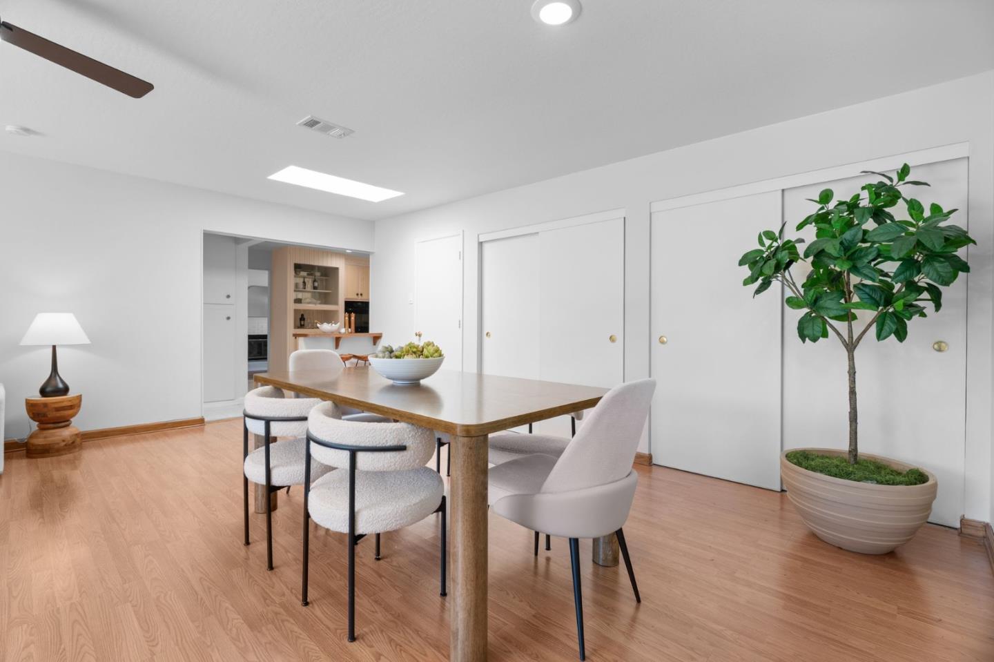 Detail Gallery Image 9 of 38 For 1448 Luning Dr, San Jose,  CA 95118 - 3 Beds | 2 Baths