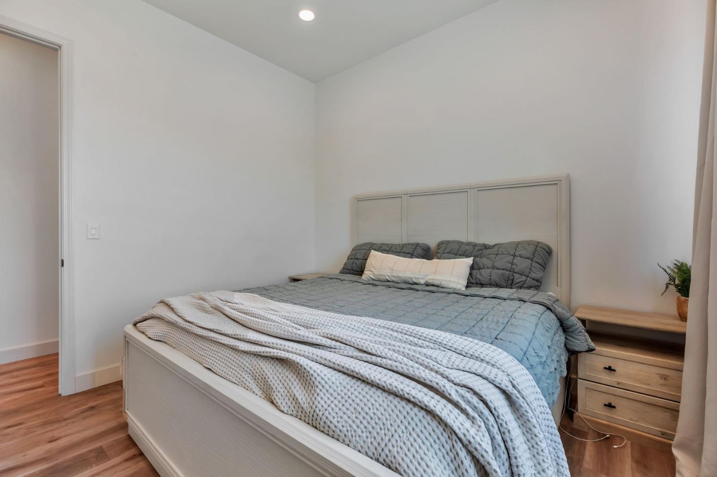 Detail Gallery Image 35 of 96 For 10055 Foothill Ave, Gilroy,  CA 95020 - 8 Beds | 7/1 Baths