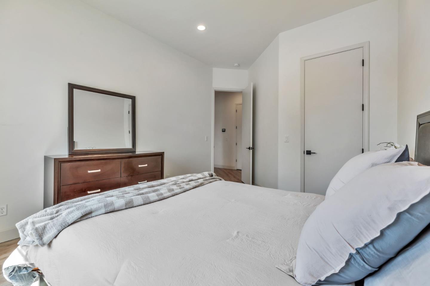 Detail Gallery Image 39 of 96 For 10055 Foothill Ave, Gilroy,  CA 95020 - 8 Beds | 7/1 Baths