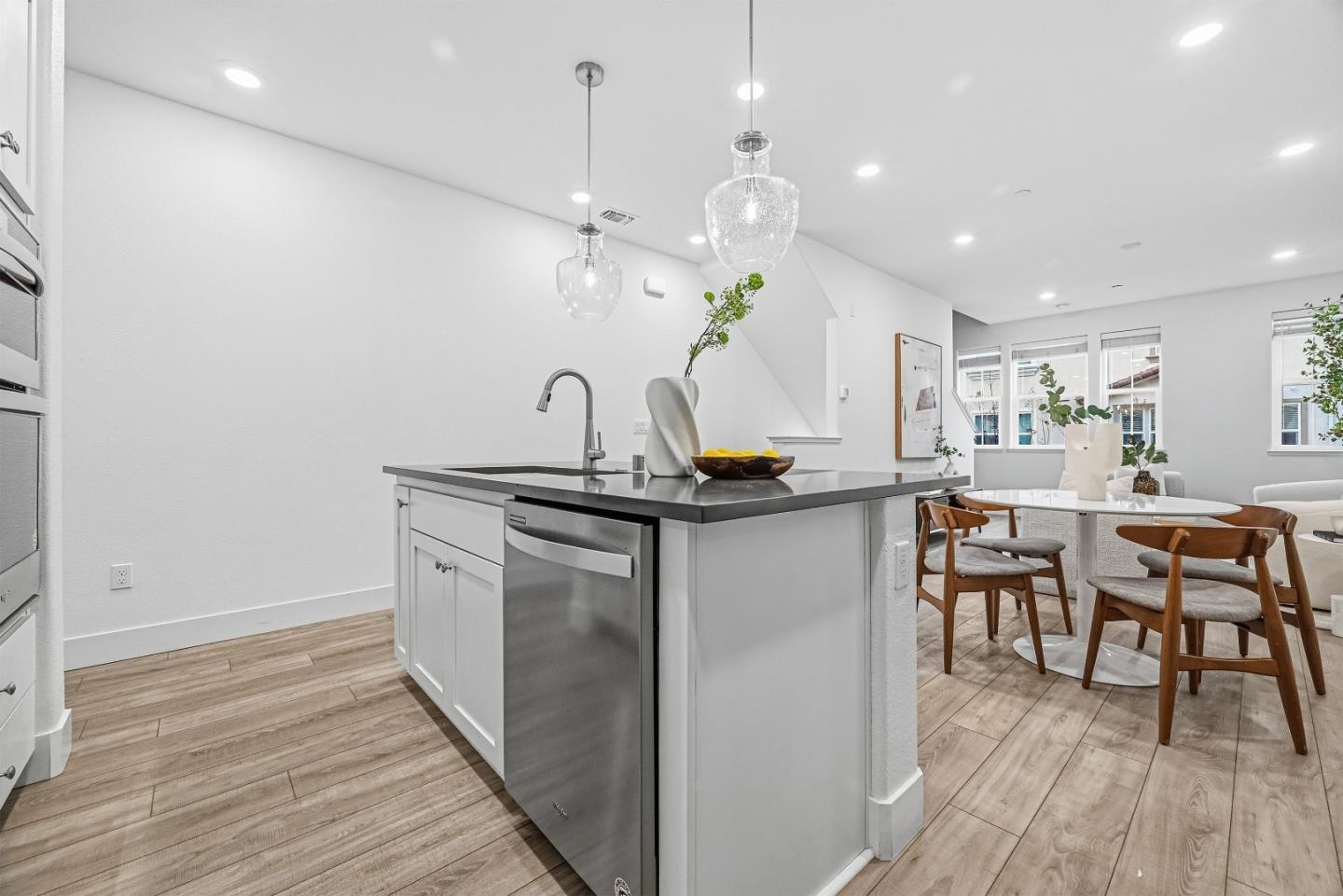 Detail Gallery Image 8 of 35 For 3140 Blanco Ter, Fremont,  CA 94536 - 3 Beds | 3 Baths