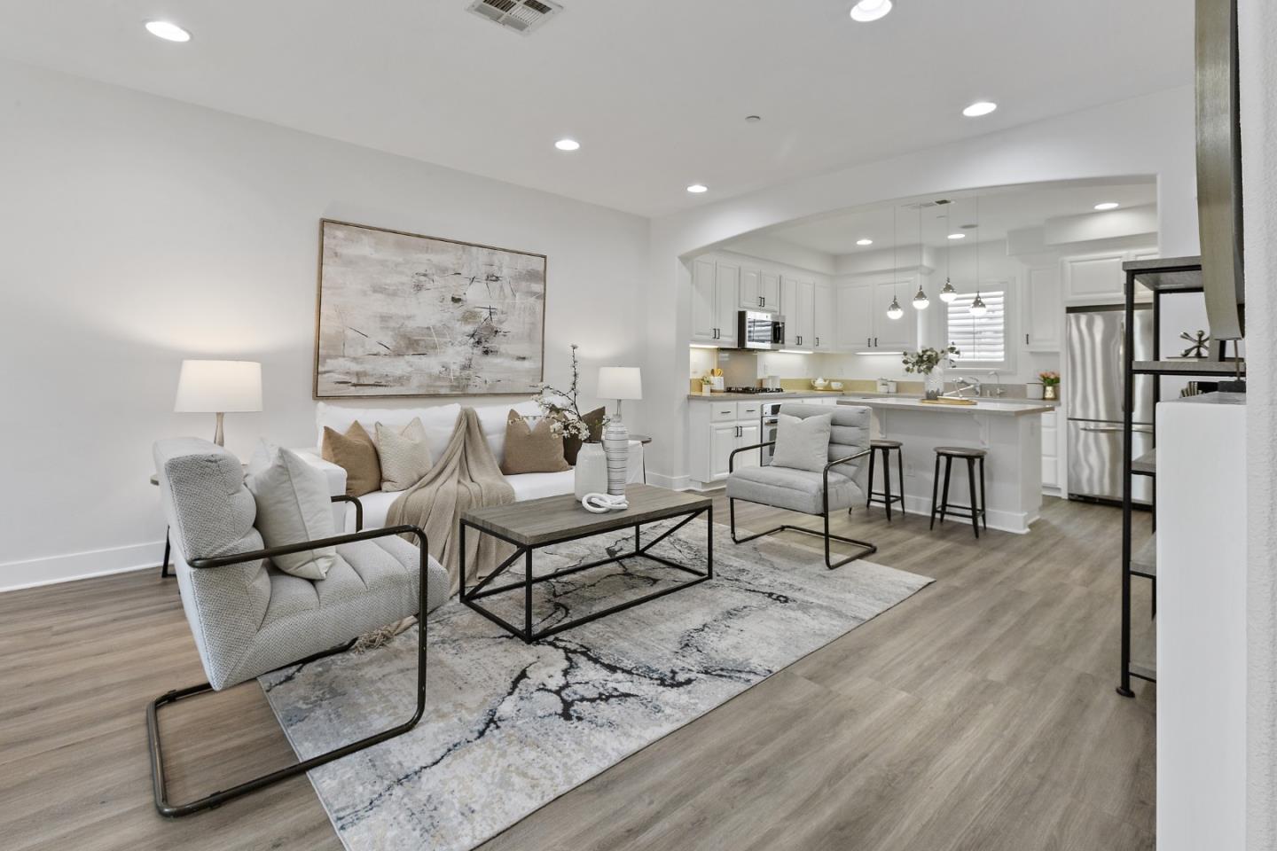 Detail Gallery Image 2 of 68 For 44 Muller Pl, San Jose,  CA 95126 - 3 Beds | 3/1 Baths