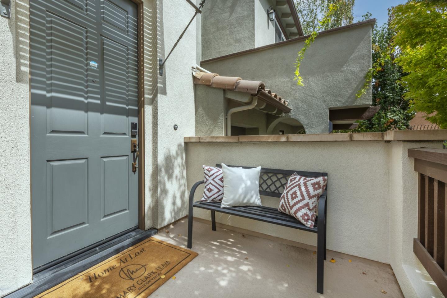 Detail Gallery Image 30 of 68 For 44 Muller Pl, San Jose,  CA 95126 - 3 Beds | 3/1 Baths