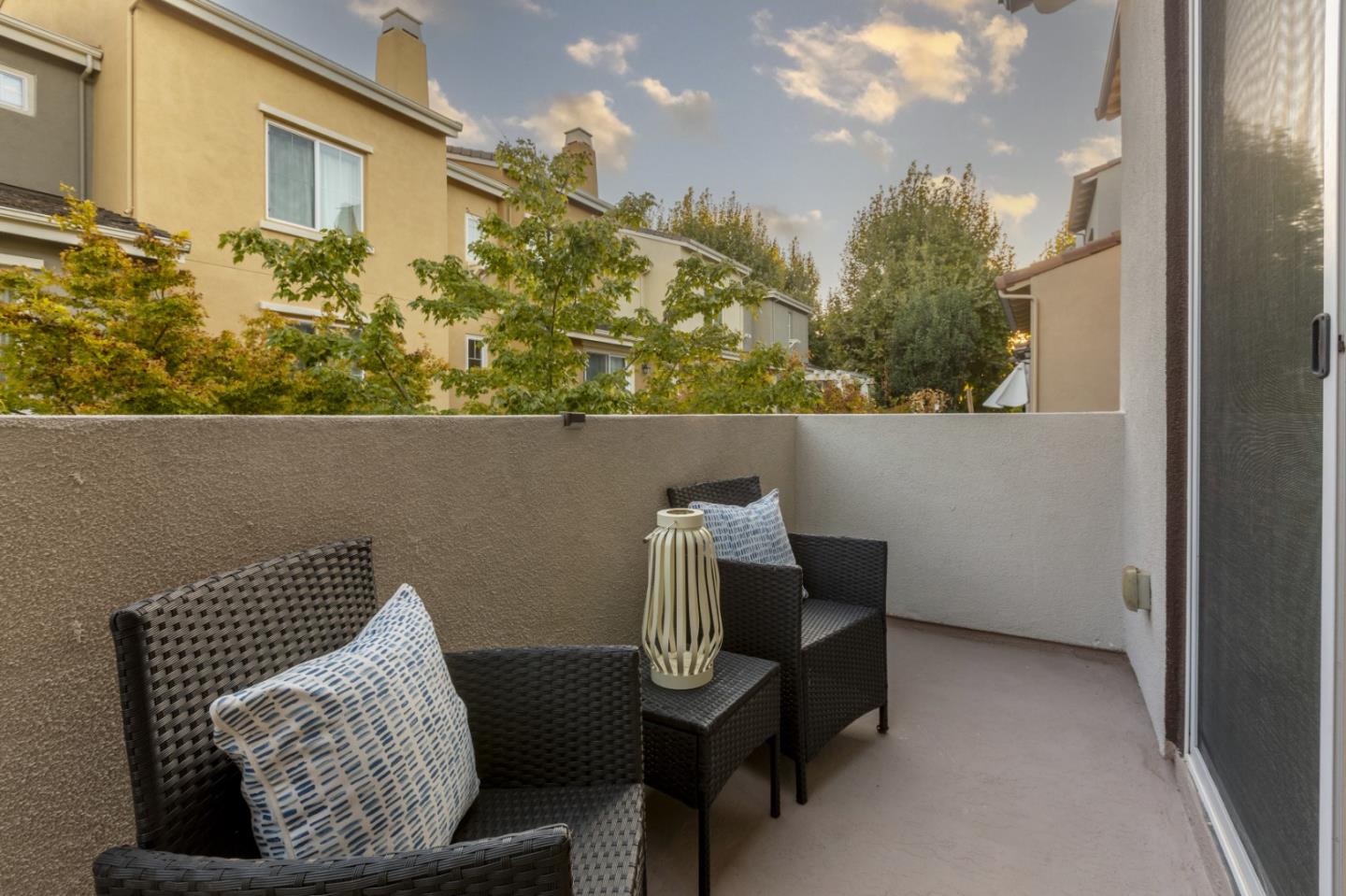 Detail Gallery Image 36 of 68 For 44 Muller Pl, San Jose,  CA 95126 - 3 Beds | 3/1 Baths