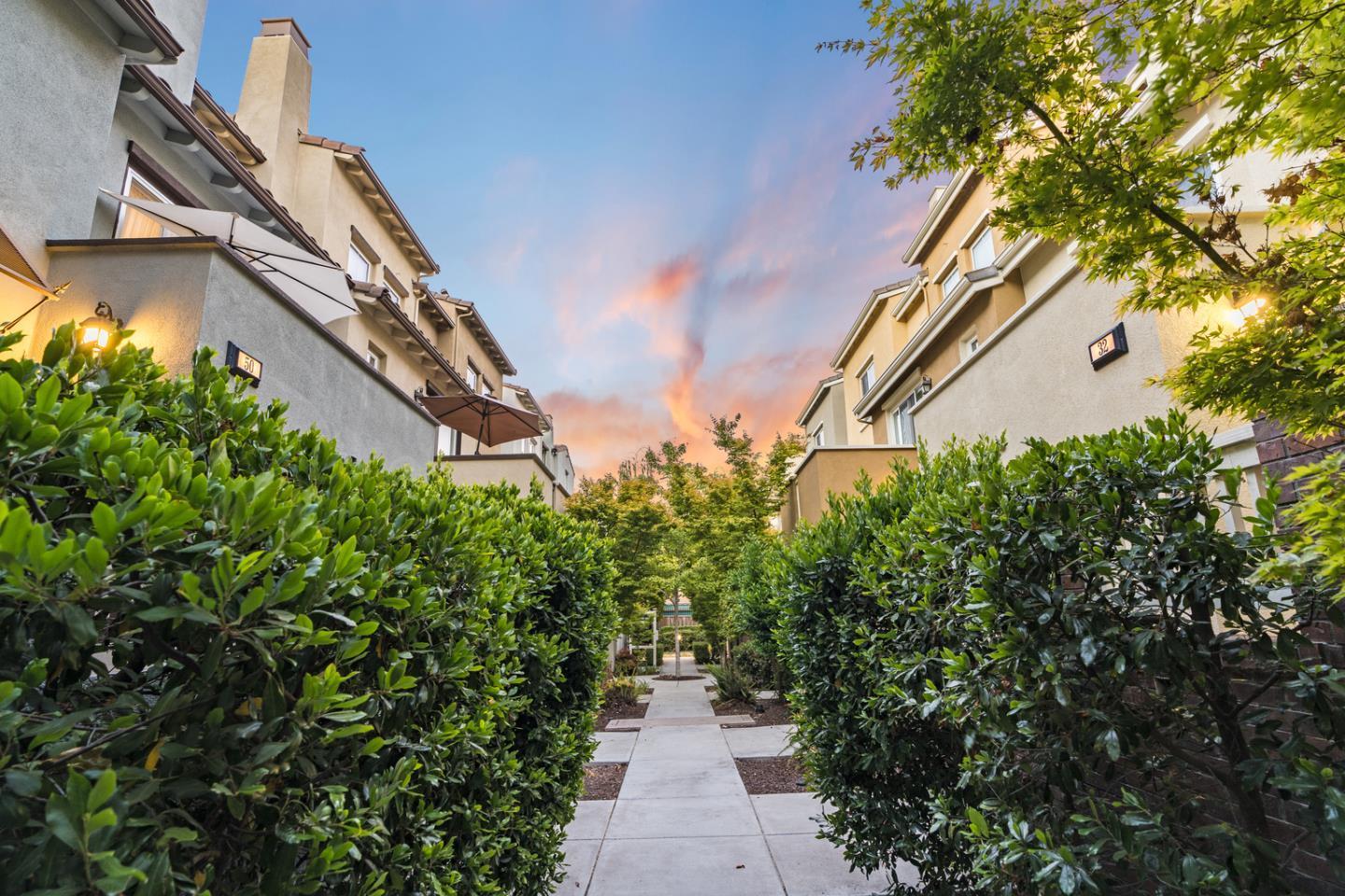 Detail Gallery Image 39 of 68 For 44 Muller Pl, San Jose,  CA 95126 - 3 Beds | 3/1 Baths