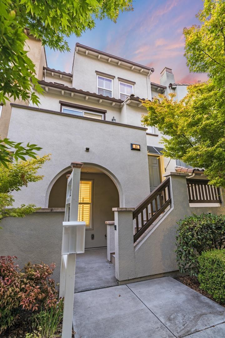 Detail Gallery Image 40 of 68 For 44 Muller Pl, San Jose,  CA 95126 - 3 Beds | 3/1 Baths