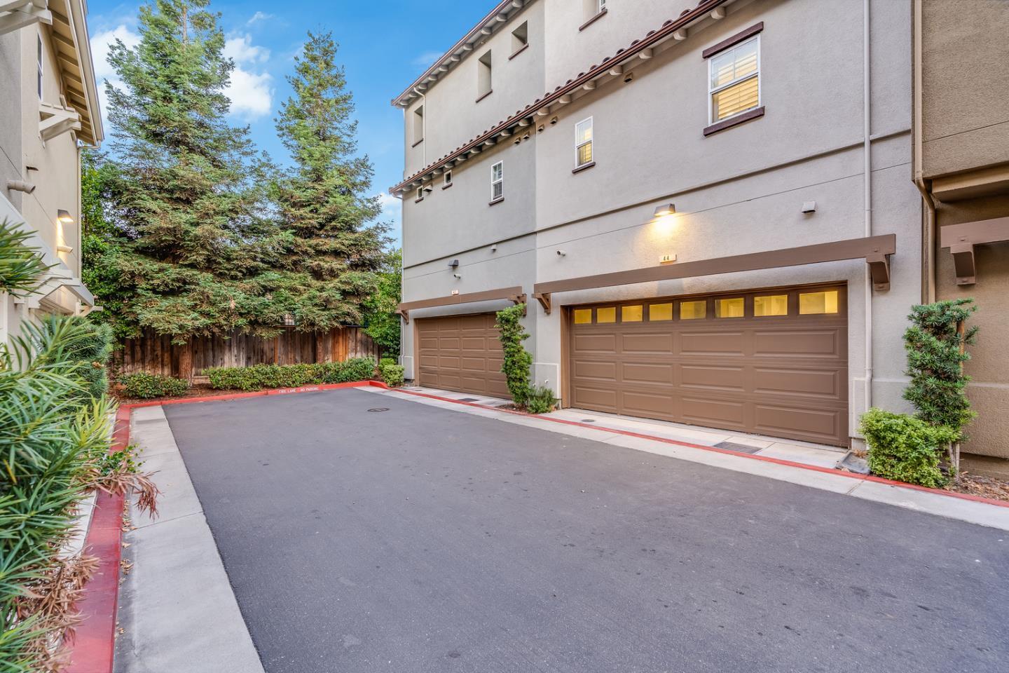 Detail Gallery Image 41 of 68 For 44 Muller Pl, San Jose,  CA 95126 - 3 Beds | 3/1 Baths