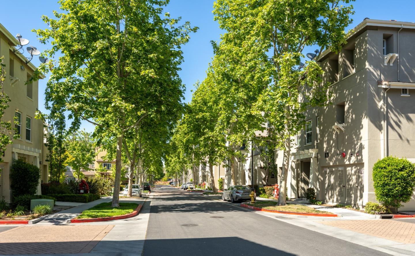 Detail Gallery Image 57 of 68 For 44 Muller Pl, San Jose,  CA 95126 - 3 Beds | 3/1 Baths