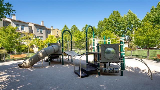 Detail Gallery Image 60 of 68 For 44 Muller Pl, San Jose,  CA 95126 - 3 Beds | 3/1 Baths