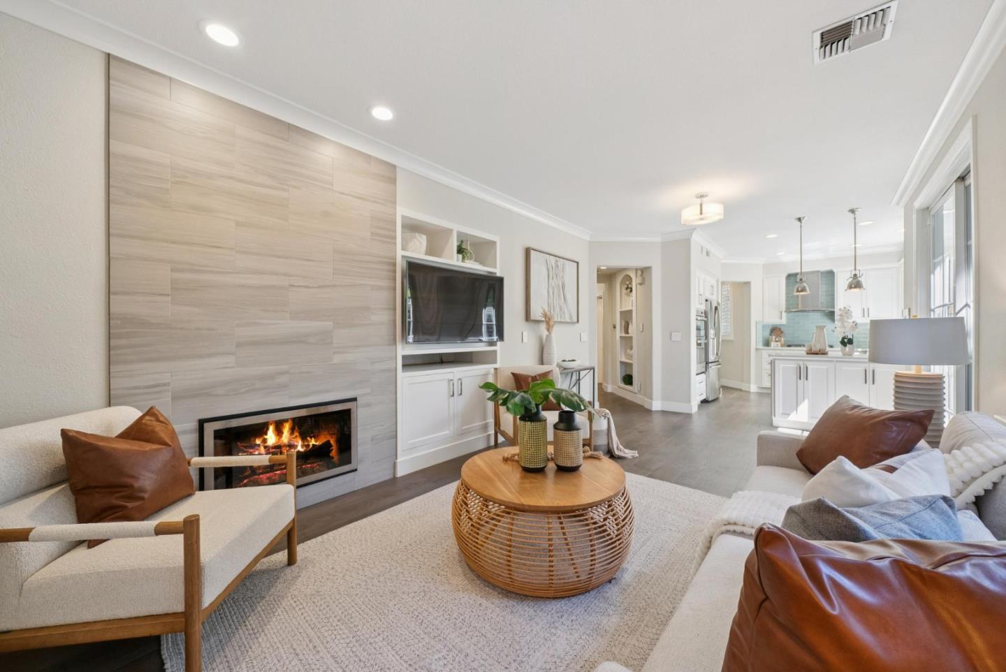 Detail Gallery Image 18 of 49 For 107 Naramore Ln, Los Gatos,  CA 95032 - 3 Beds | 2/1 Baths