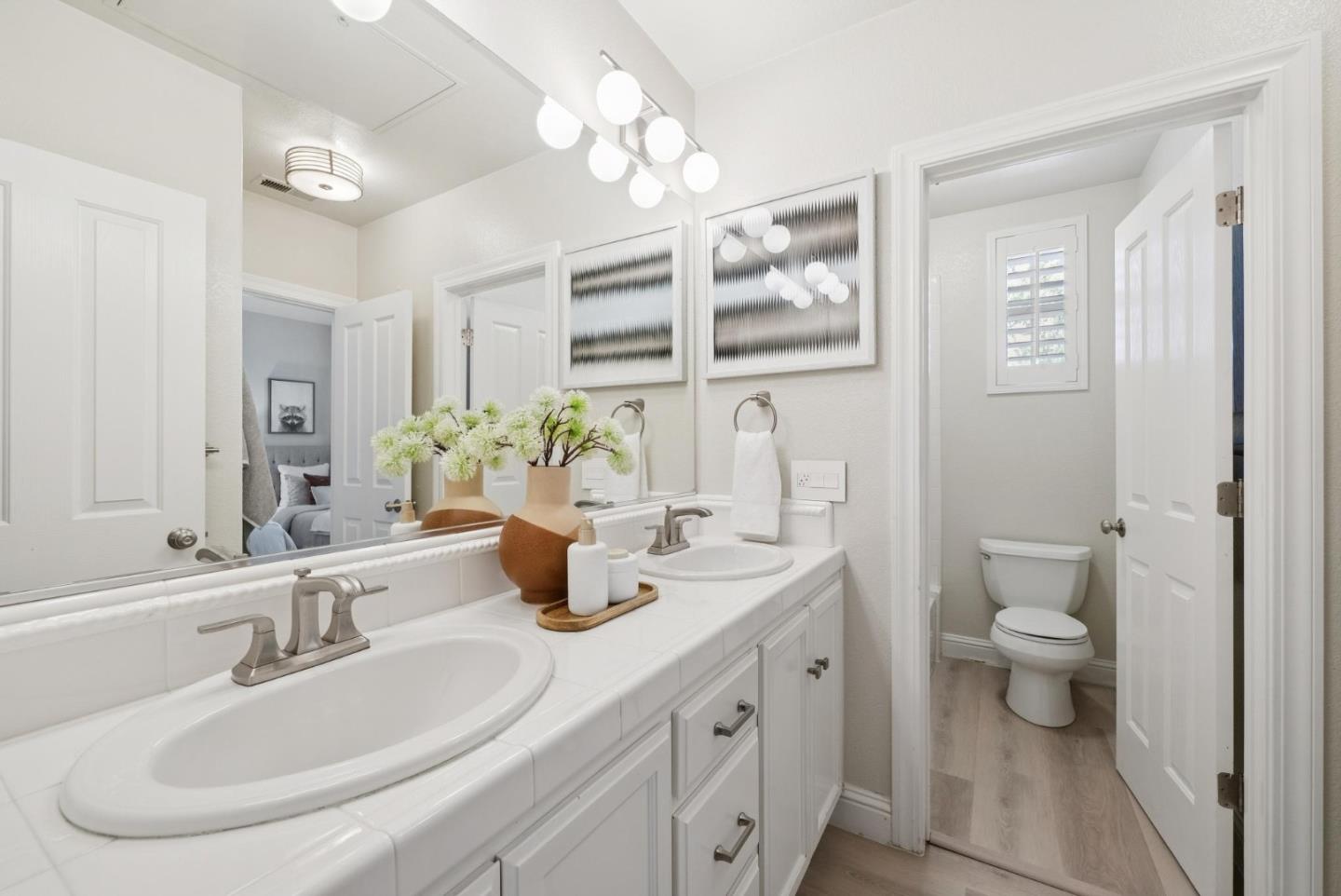 Detail Gallery Image 39 of 49 For 107 Naramore Ln, Los Gatos,  CA 95032 - 3 Beds | 2/1 Baths