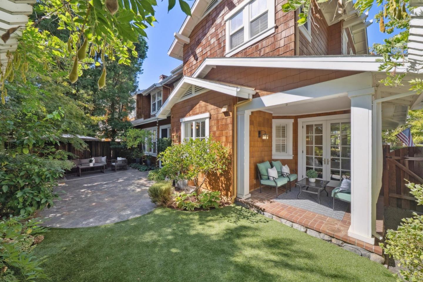 Detail Gallery Image 8 of 49 For 107 Naramore Ln, Los Gatos,  CA 95032 - 3 Beds | 2/1 Baths