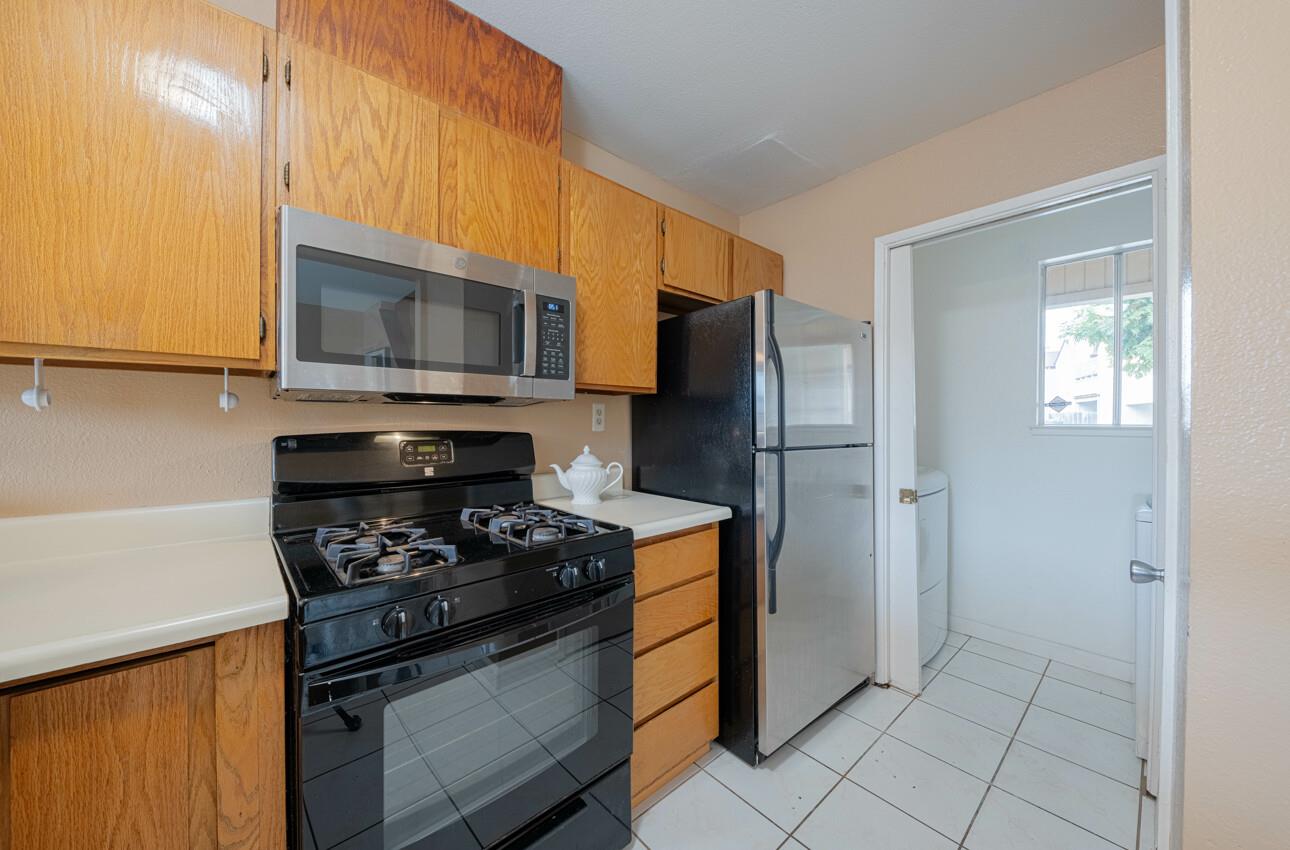 Detail Gallery Image 15 of 32 For 2368 N Main St #6,  Salinas,  CA 93906 - 2 Beds | 2 Baths